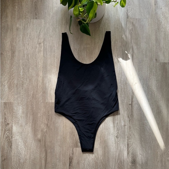 BOSSA Black BOSSA not Basic Black One Piece Swimsuit Bathing Suit - Picture 2 of 4